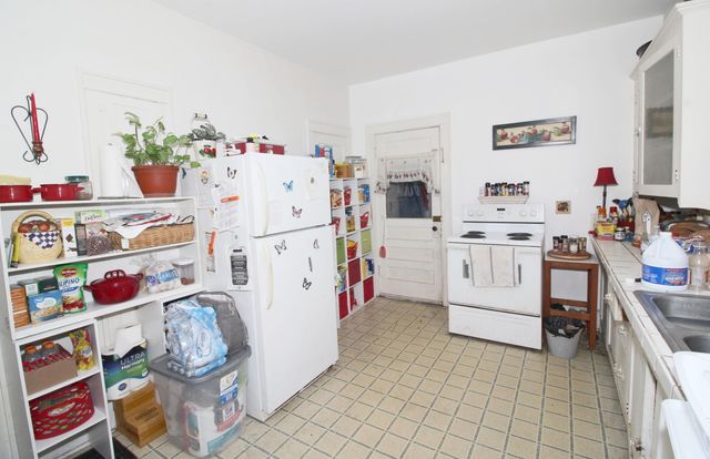 110 E FRANKLIN ST, Jefferson City, MO 65101