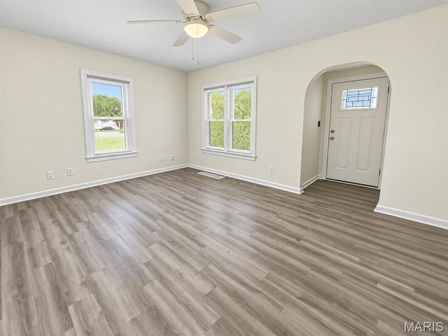 2108 Main Street, Alton, IL 62002