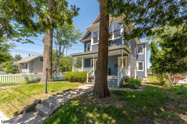 30 Rockview Ter, North Plainfield Boro, NJ 07060