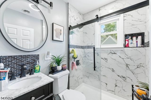 30 Rockview Ter, North Plainfield Boro, NJ 07060