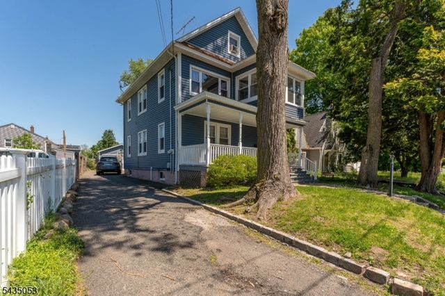 30 Rockview Ter, North Plainfield Boro, NJ 07060