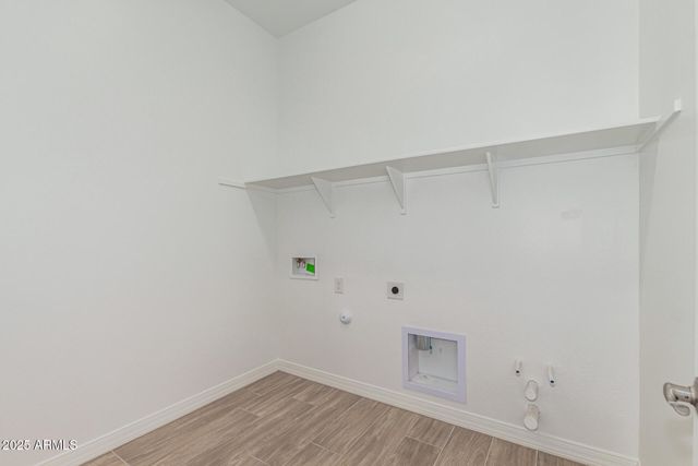 16494 W CREEDANCE Boulevard, Surprise, AZ 85387