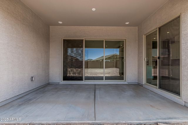 16494 W CREEDANCE Boulevard, Surprise, AZ 85387