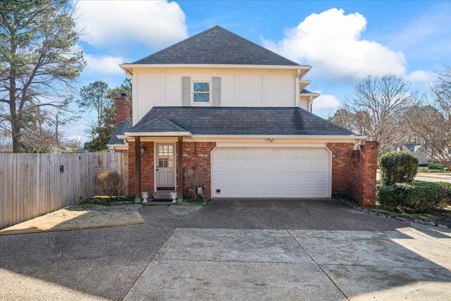 2126 DALKEITH DR, Germantown, TN 38139