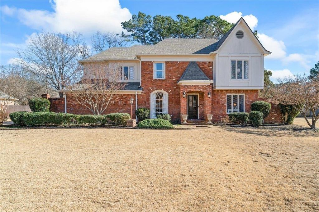 2126 DALKEITH DR, Germantown, TN 38139