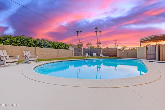 711 W NORTHERN Avenue, Phoenix, AZ 85021