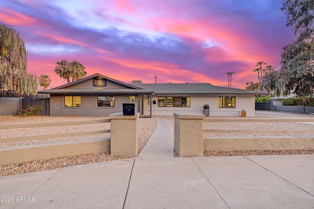 711 W NORTHERN Avenue, Phoenix, AZ 85021