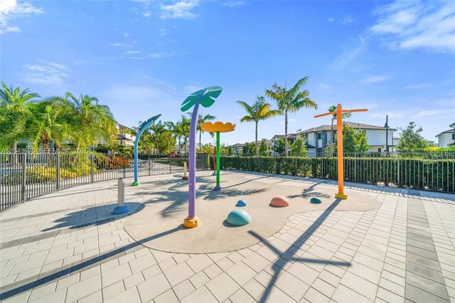 8167 NW 41st Street E101, Doral, FL 33166