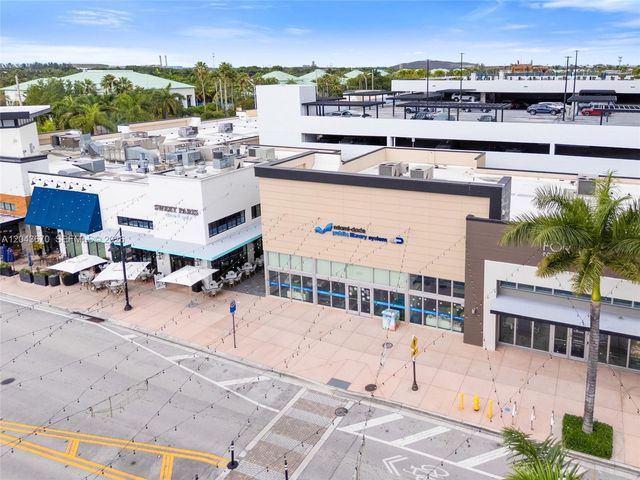 8167 NW 41st Street E101, Doral, FL 33166