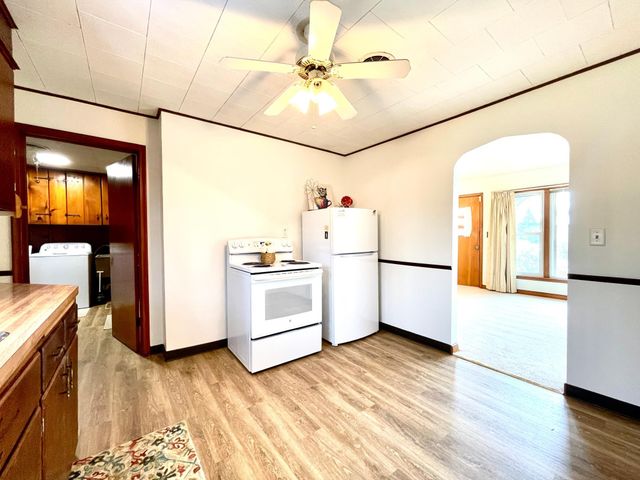 731 Berwood Avenue, Vadnais Heights, MN 55127