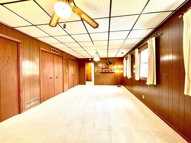 731 Berwood Avenue, Vadnais Heights, MN 55127