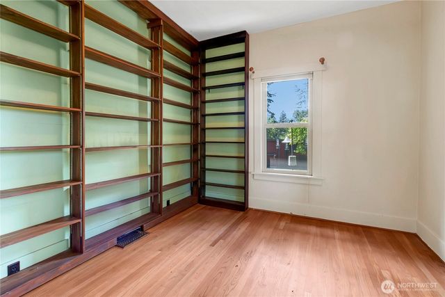 1420 S Verde Street, Tacoma, WA 98405