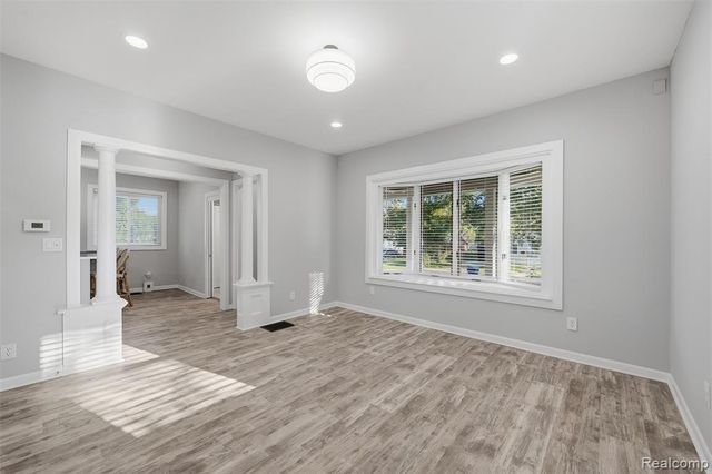 11439 Sherman Avenue, Warren, MI 48089