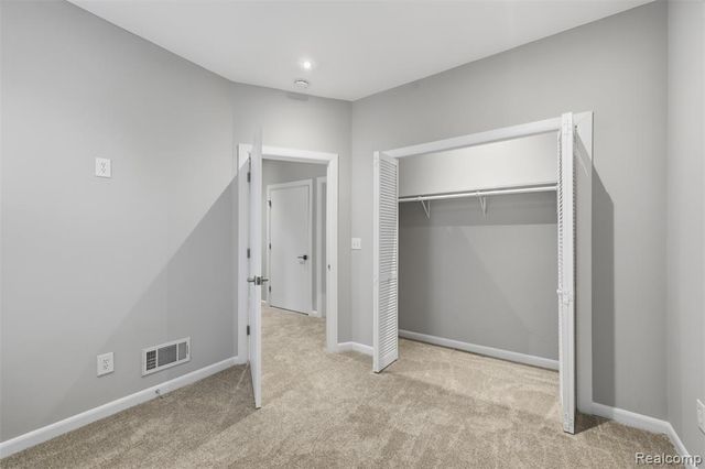 11439 Sherman Avenue, Warren, MI 48089
