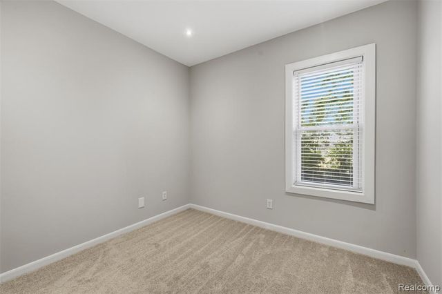 11439 Sherman Avenue, Warren, MI 48089