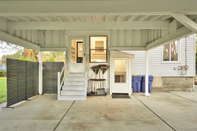11439 Sherman Avenue, Warren, MI 48089