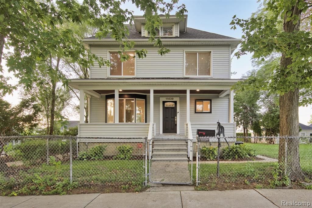 11439 Sherman Avenue, Warren, MI 48089