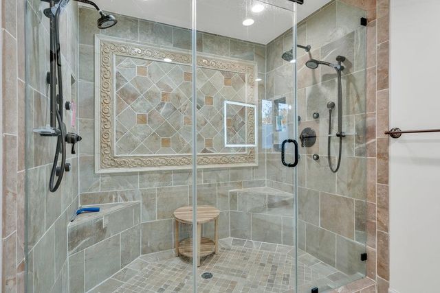 1027 Challenger, Lakeway, TX 78734