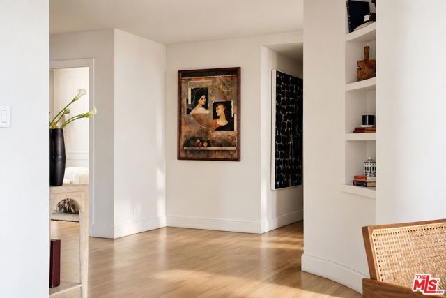 1424 N Crescent Heights Boulevard 60, West Hollywood, CA 90046