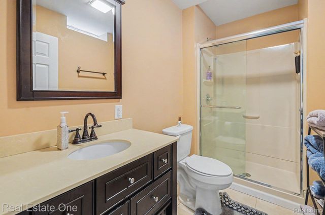 6544 John R Road, Troy, MI 48085