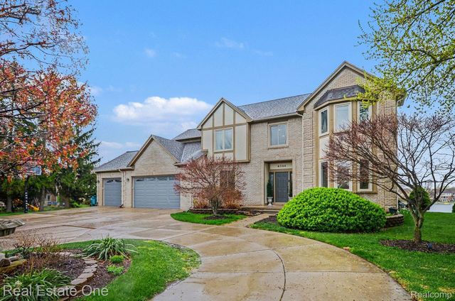 6544 John R Road, Troy, MI 48085