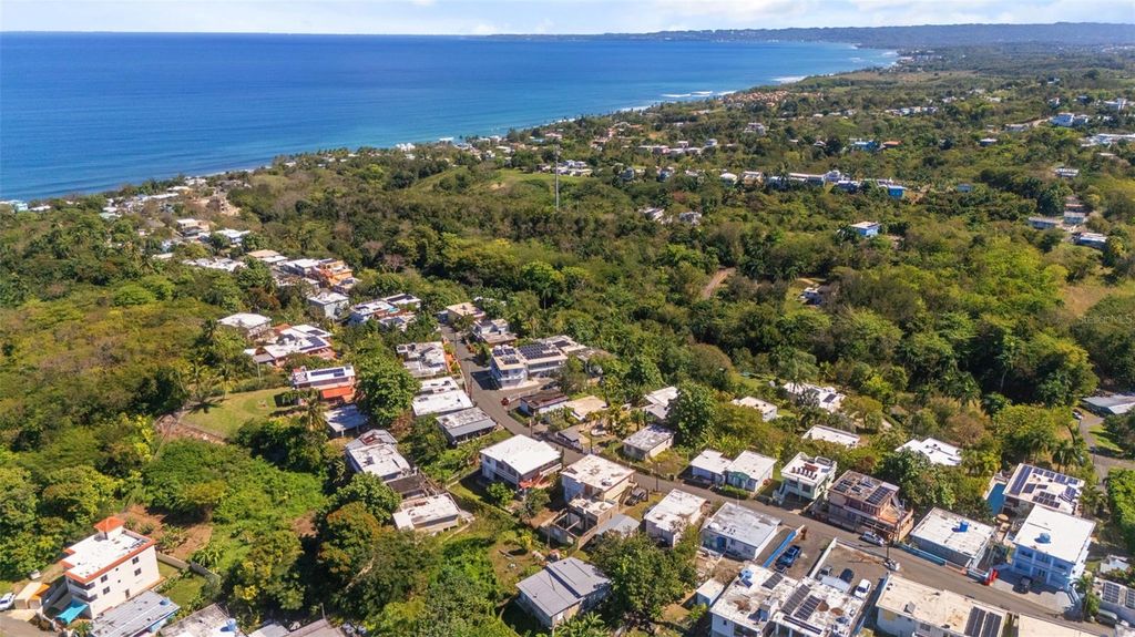 Image 11 of property listing at 413 INT CAMINO MARTILLO BO PUNTAS, Rincon, PR 00677