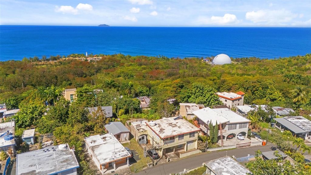 Image 7 of property listing at 413 INT CAMINO MARTILLO BO PUNTAS, Rincon, PR 00677