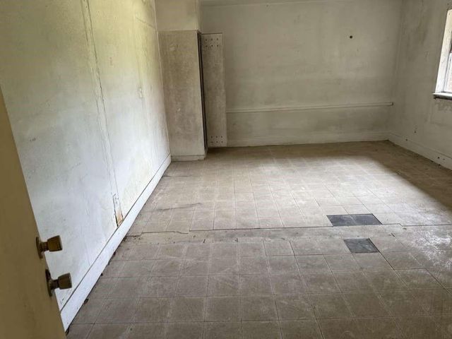 1015 N Liberty Street, El Campo, TX 77437