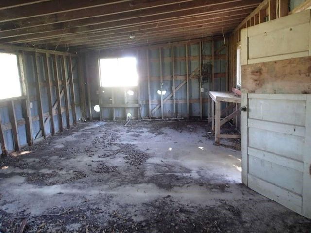 1015 N Liberty Street, El Campo, TX 77437