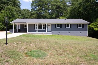 3204 Guy Circle, Fayetteville, NC 28303