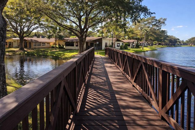 300 Berkley Road 112, Hollywood, FL 33024