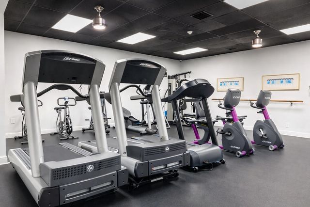 300 Berkley Road 112, Hollywood, FL 33024