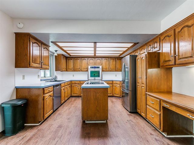 500 Concord Lane, Edmond, OK 73003