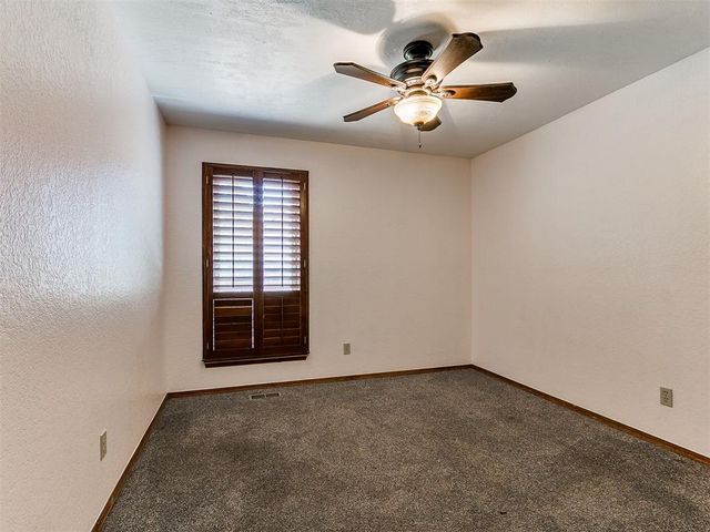 500 Concord Lane, Edmond, OK 73003