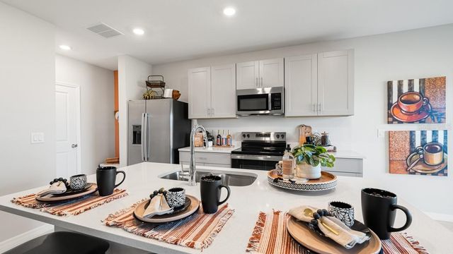 9329 CHISWELL TRAIL, Palmetto, FL 34221