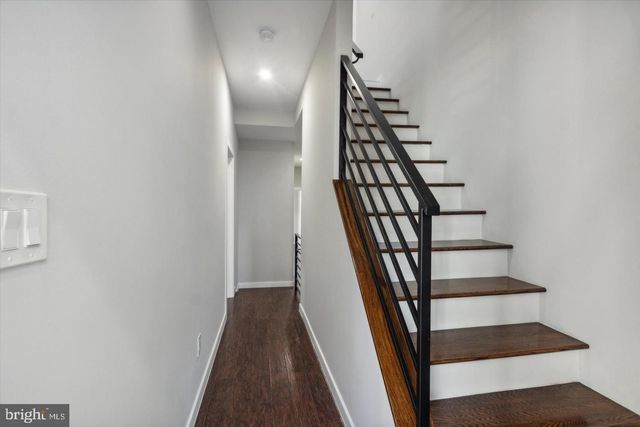 2709 W GLENWOOD AVE, Philadelphia, PA 19121