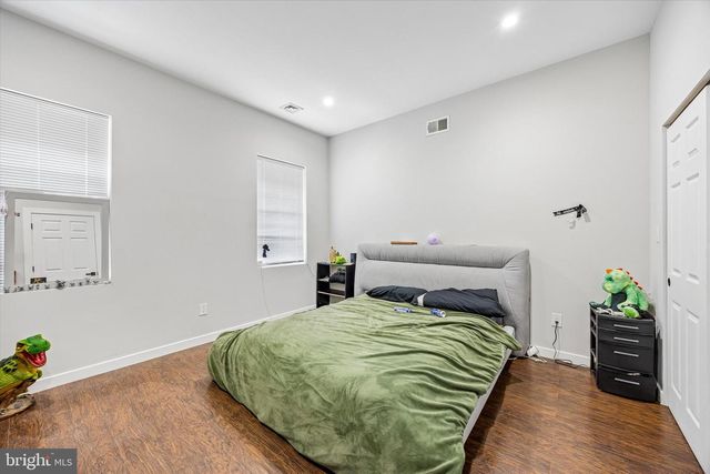 2709 W GLENWOOD AVE, Philadelphia, PA 19121