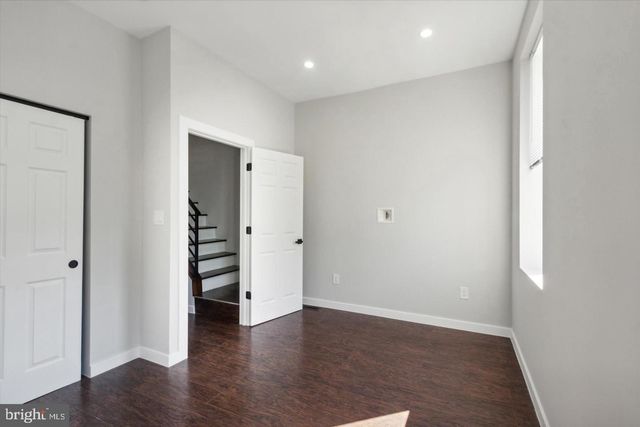 2709 W GLENWOOD AVE, Philadelphia, PA 19121