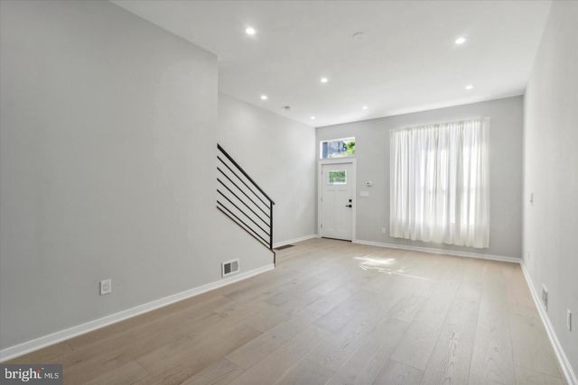 2709 W GLENWOOD AVE, Philadelphia, PA 19121