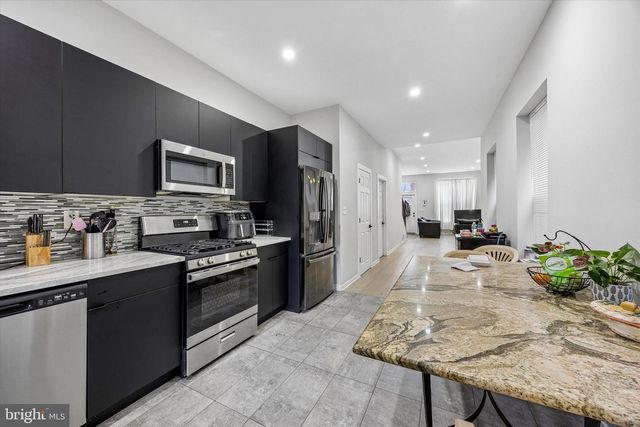 2709 W GLENWOOD AVE, Philadelphia, PA 19121