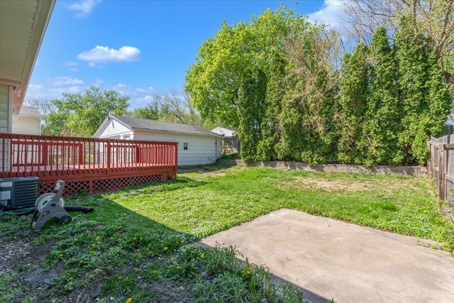 3218 W 11th Street, Davenport, IA 52804