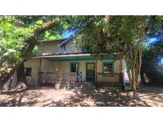4605 Se HULL Ave, Milwaukie, OR 97267