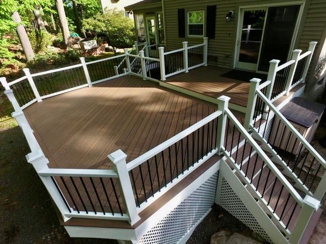 16 Champagne Drive, Nashua, NH 03062