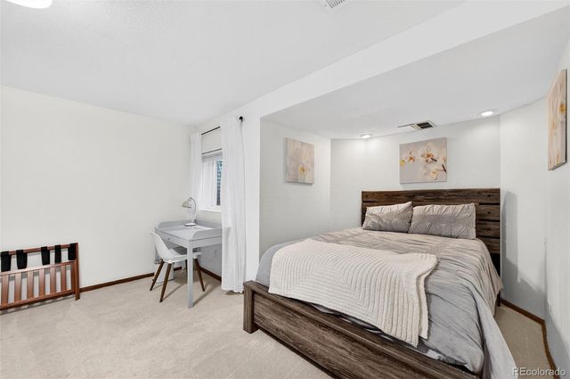 12 Willowleaf Drive, Littleton, CO 80127