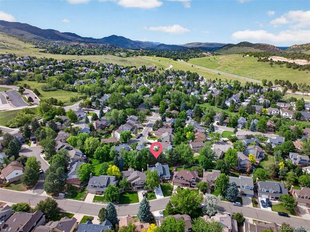 12 Willowleaf Drive, Littleton, CO 80127