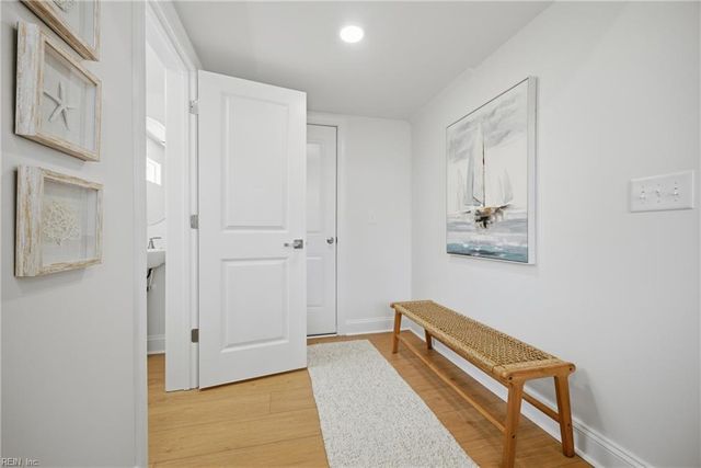 343 Ewell LN, Chesapeake, VA 23322