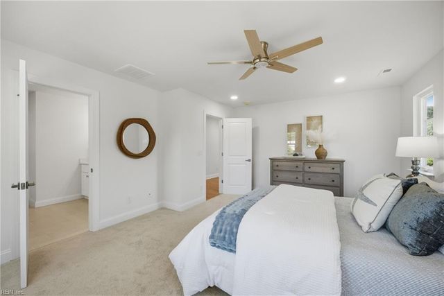 343 Ewell LN, Chesapeake, VA 23322