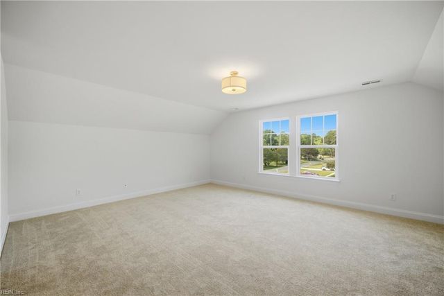 343 Ewell LN, Chesapeake, VA 23322