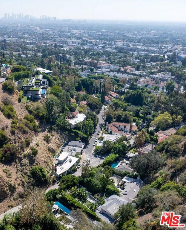 1853 Nichols Canyon Road, Los Angeles, CA 90046 — photo 3
