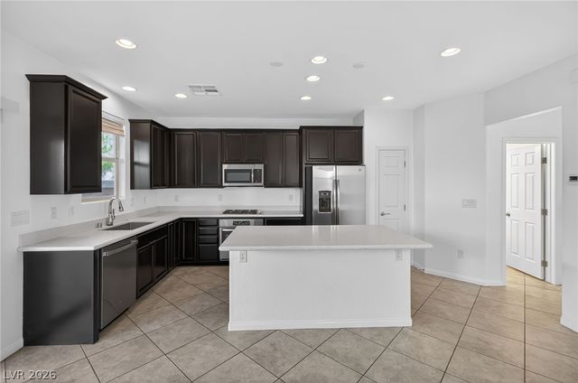 10567 Murphy Plains Street, Las Vegas, NV 89141